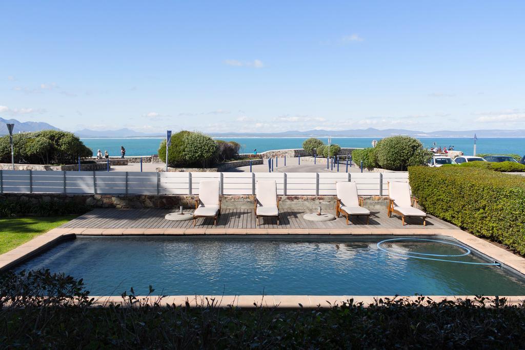 Apartamento 74 On Marine Hermanus Habitación foto