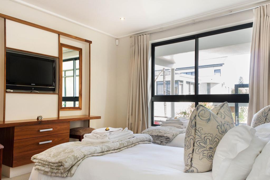 Apartamento 74 On Marine Hermanus Habitación foto